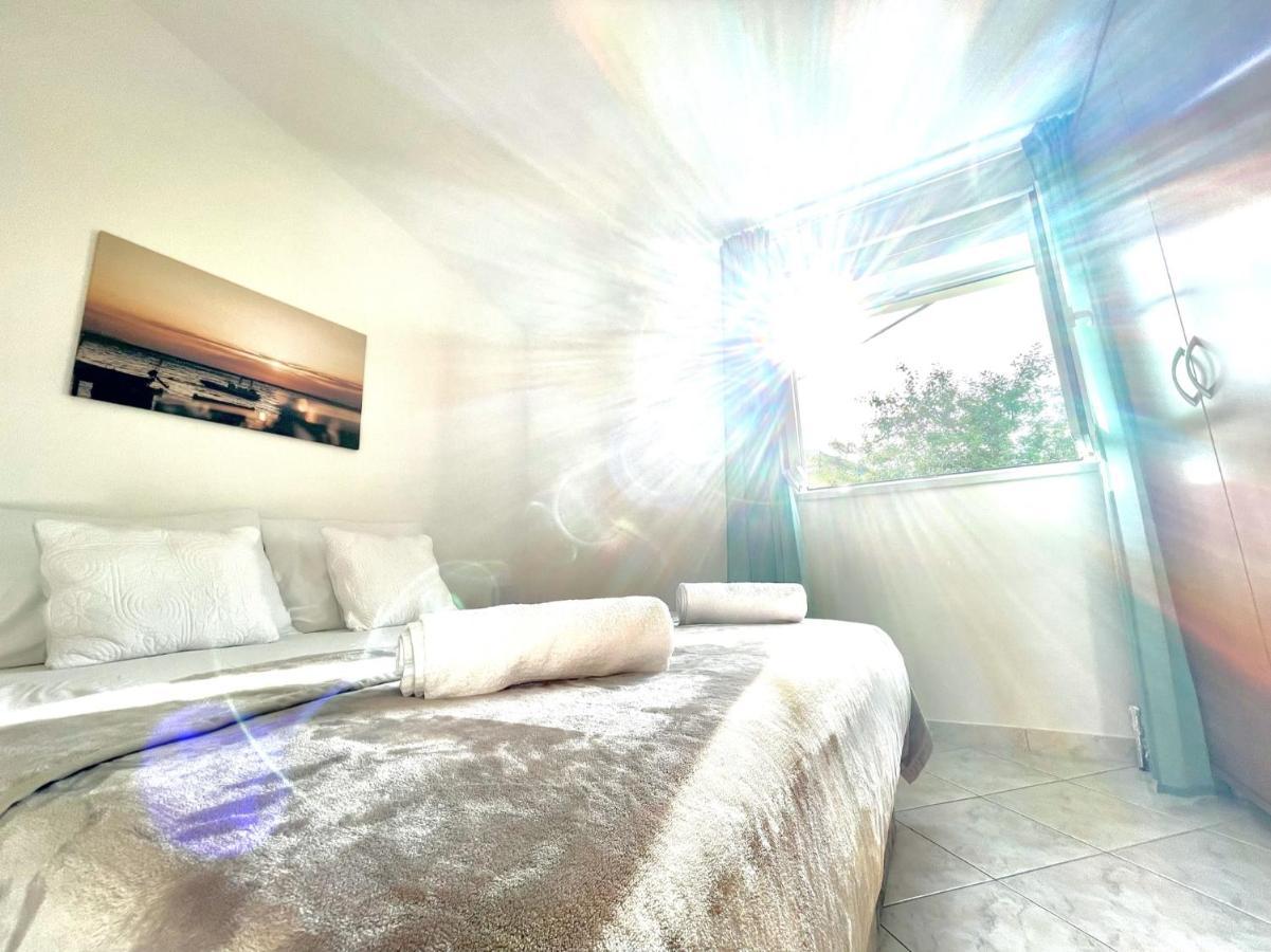 Apartments Bacak Stanici エクステリア 写真