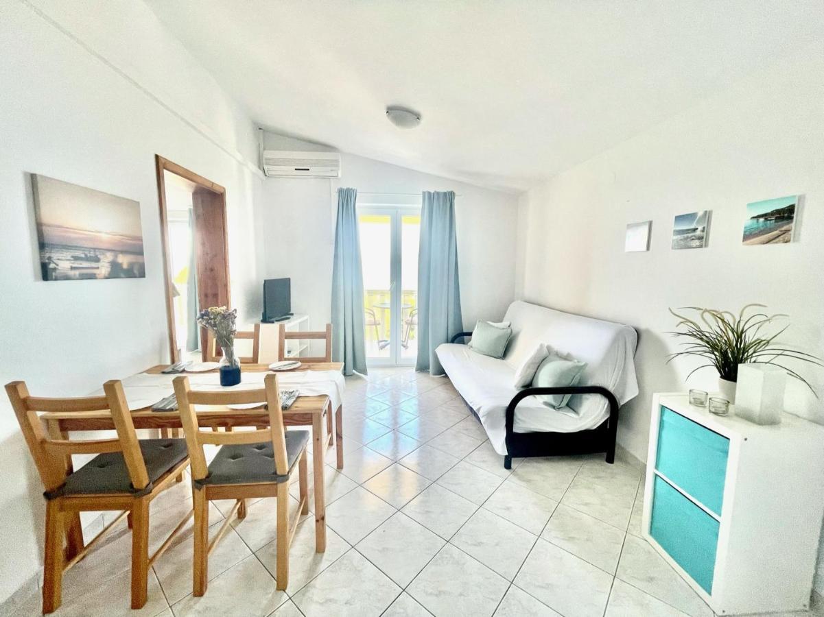 Apartments Bacak Stanici エクステリア 写真